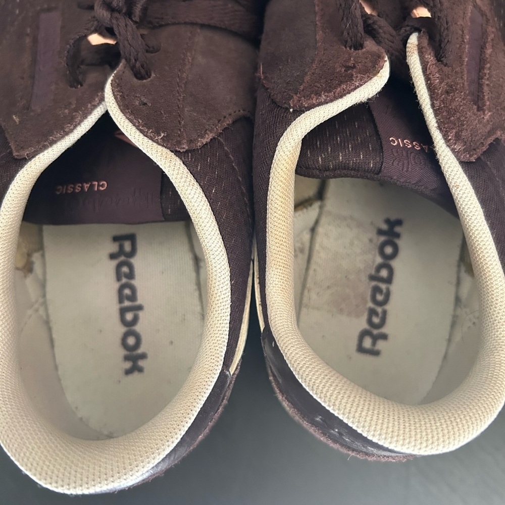 Womens Reebok Classics - Picture 5 of 6